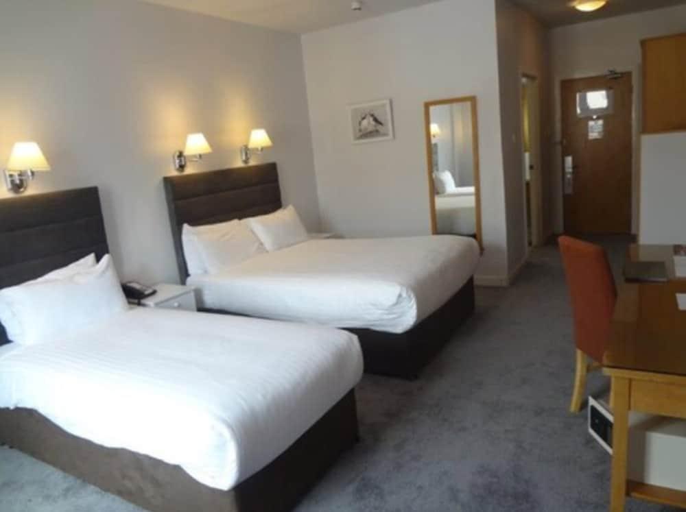 Portrush Atlantic Hotel Exterior photo