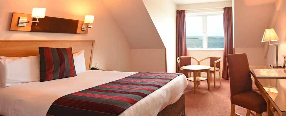 Portrush Atlantic Hotel Exterior photo